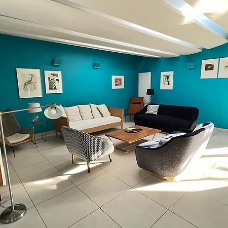 Bleuecube Signature Apartament *